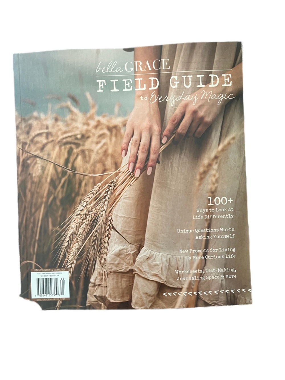 Stampington & Co Magazine! Bella Grace: Field Guide! Winter 2026! Issue 18 New!